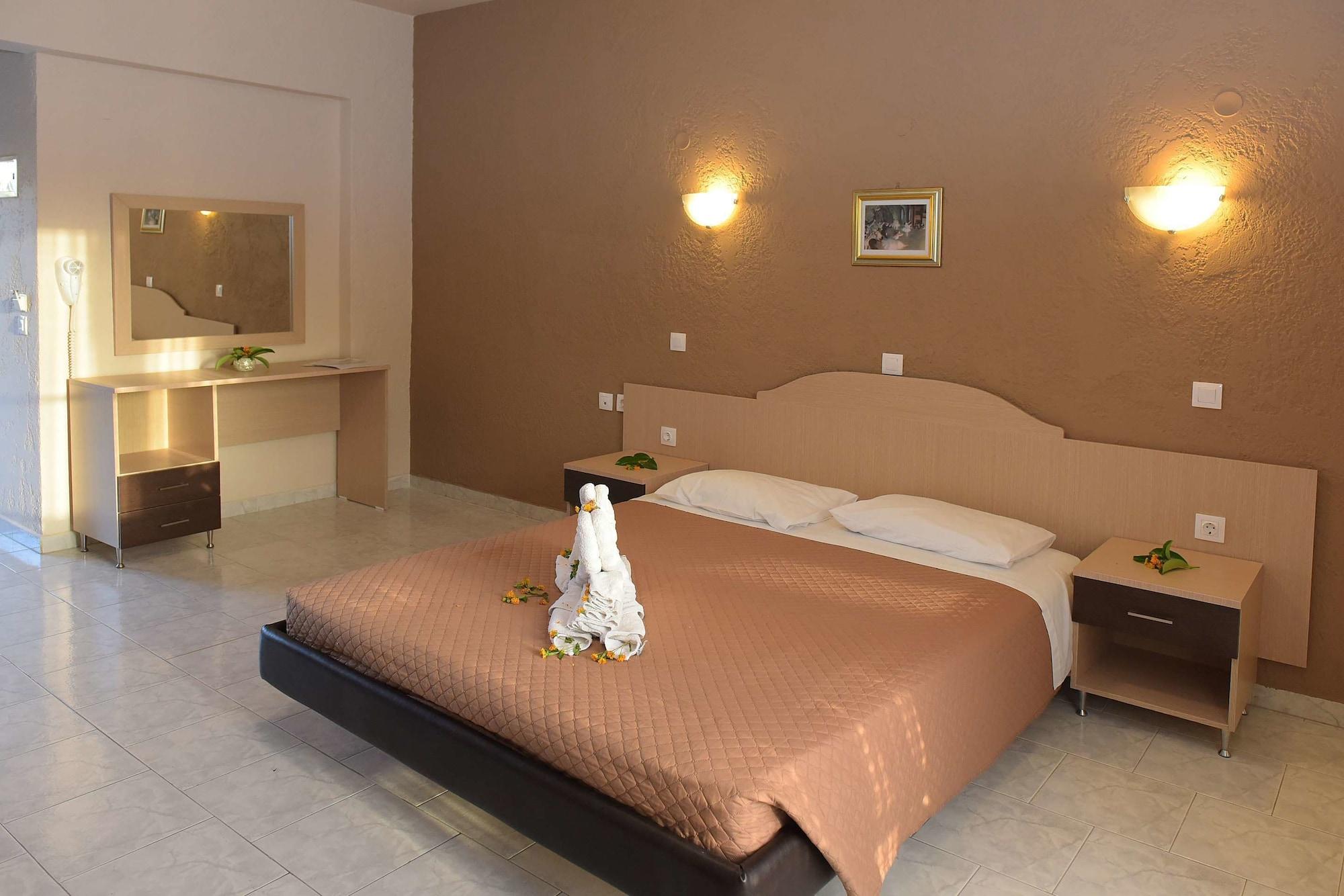 Santa Helena Hotel イアリソス エクステリア 写真