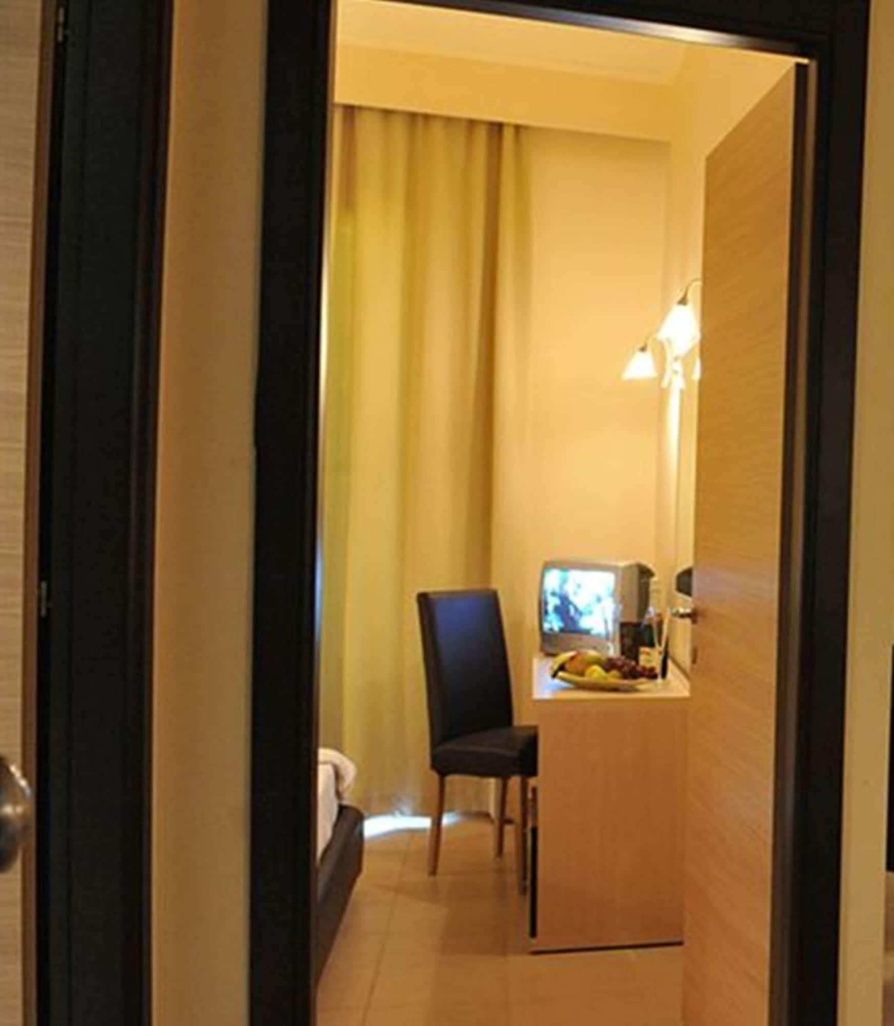 Santa Helena Hotel イアリソス エクステリア 写真